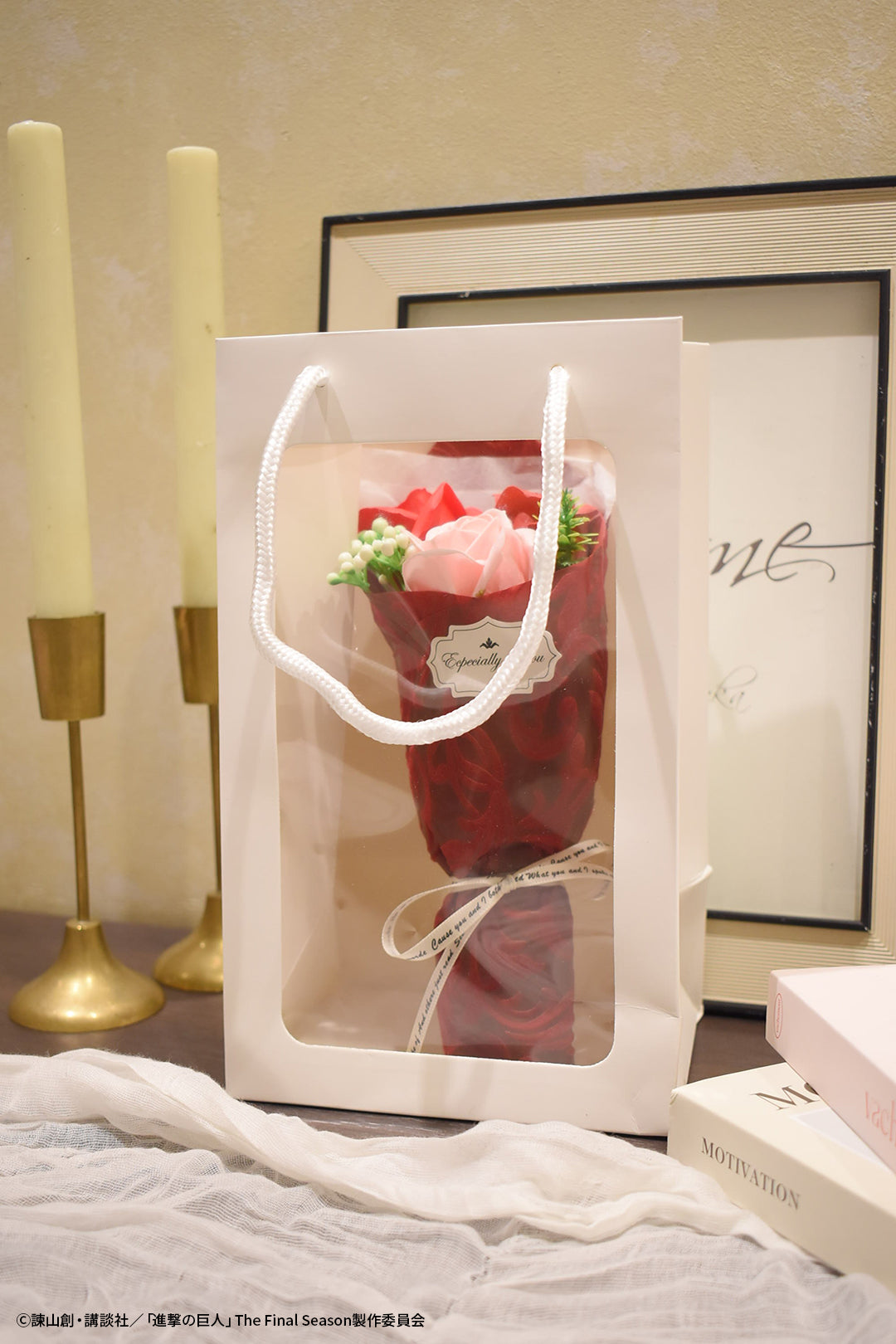 『進撃の巨人』エスクリコラボ第三弾　アクリルピック付きシャボンフラワーセット　エレン