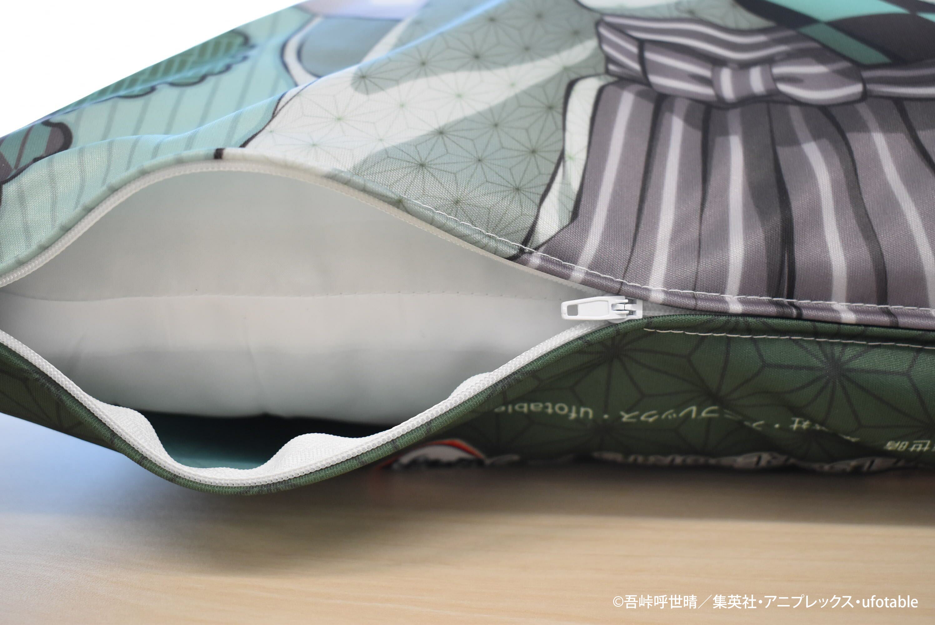 EC限定 リロホテルズ＆リゾーツ×「鬼滅の刃」クッションカバー 冨岡